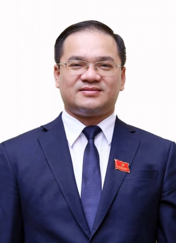 bi thu huyen uy my duc nguyen ngoc viet tam huyet cung tap the lanh dao xay dung huyen my duc ngay them giau dep