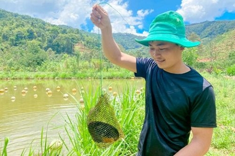 lam dong nuoi ngoc trai o thon am phu