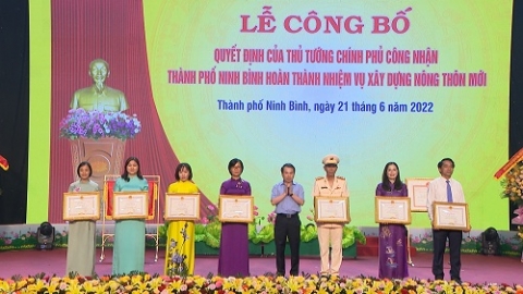tp ninh binh hoan thanh nhiem vu xay dung nong thon moi