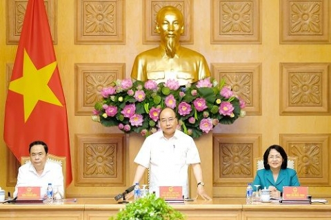 thu tuong nguyen xuan phuc chu tri phien hop cua hoi dong thi dua khen thuong trung uong