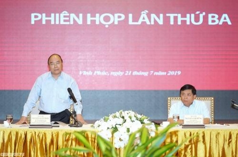 thu tuong nguyen xuan phuc du phien hop to bien tap tieu ban kinh te xa hoi dai hoi xiii cua dang