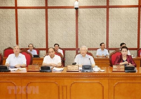 bo chinh tri lam viec voi ban thuong vu thanh uy can tho