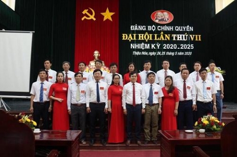 tu hao thieu hoa anh hung