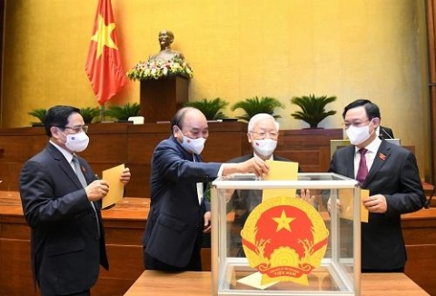 chu tich nuoc nguyen xuan phuc tuyen the nham chuc truoc quoc hoi