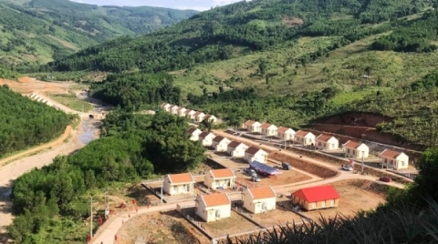 khanh hoa no luc dua 2 huyen mien nui ra khoi danh sach huyen ngheo