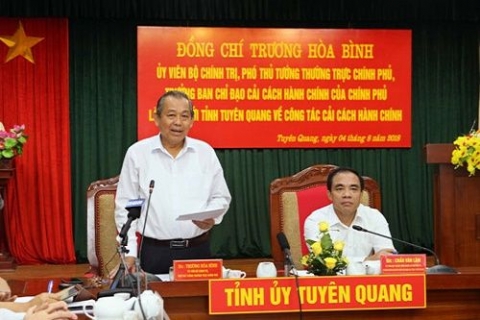 pho thu tuong truong hoa binh lam viec voi lanh dao chu chot tinh tuyen quang ve cong tac cai cach hanh chinh cua tinh