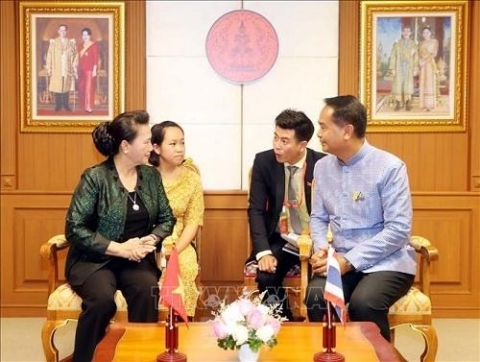 chu tich quoc hoi tham lam viec tai tinh udon thani thai lan