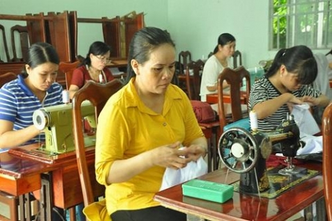 binh duong day nghe theo nhu cau cua xa hoi