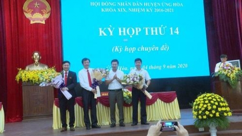 huyen ung hoa ha noi ong pham anh tuan trung cu chuc danh chu tich ubnd huyen