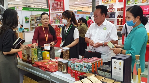 khai mac trien lam quoc te chuyen nganh thuc pham do uong thiet bi cong nghe che bien va bao bi