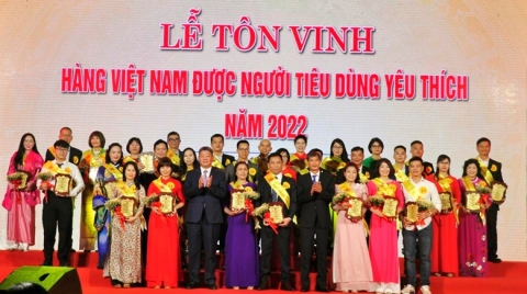 ha noi ton vinh 213 san pham hang viet nam duoc nguoi tieu dung yeu thich