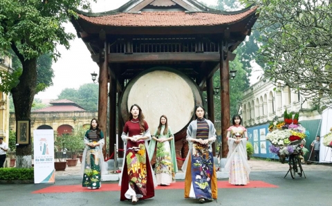 nhieu hoat dong hap dan tai le hoi ao dai du lich ha noi 2022