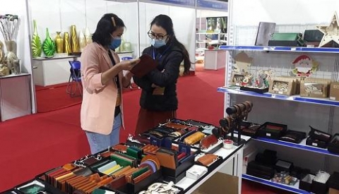 470 gian hang tham gia hoi cho quoc te qua tang hang thu cong my nghe ha noi