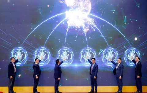 tap chi tai nguyen va moi truong ky niem 20 nam thanh lap ra mat chuyen trang tieng anh