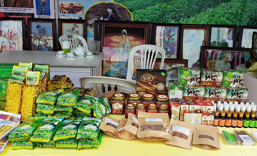 Một số sản phẩm tiêu biểu của tỉnh Yên Bái trưng bày tại các gian hàng triển lãm các sản phẩm nông nghiệp