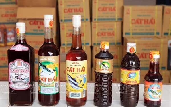 Cat Hai fish sauce - Hai Phong's specialty is famous near and far (Photo: Internet)