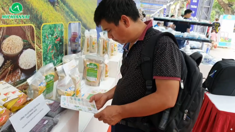 Lan toả niềm tự hào - Tìm về giá trị truyền thống văn hóa của dân tộc