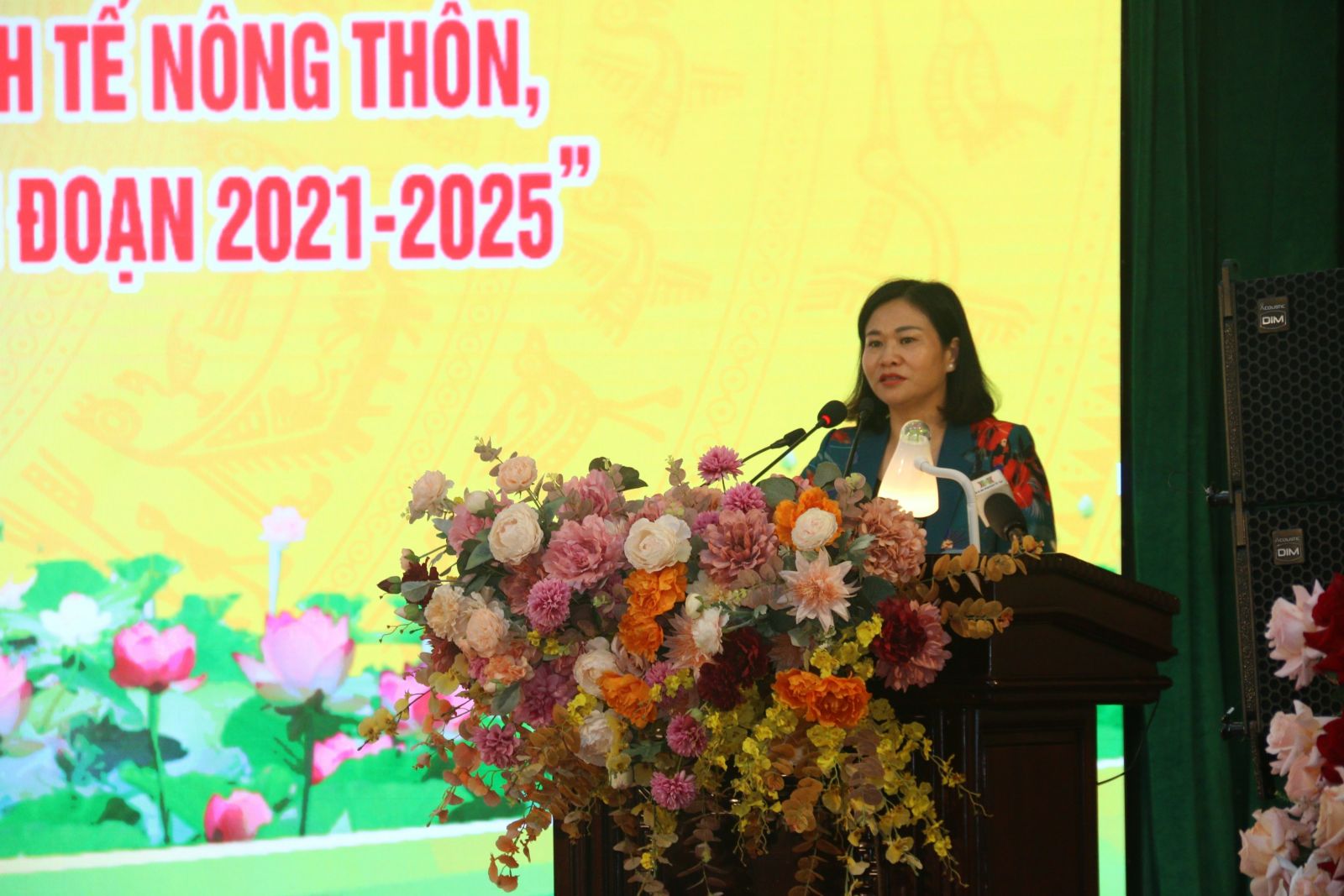 Phó Bí thư Thường trực Thành ủy Hà Nội, Trưởng Ban Chỉ đạo Chương trình 04 của Thành ủy Nguyễn Thị Tuyến phát biểu chỉ đạo tại Hội nghị.