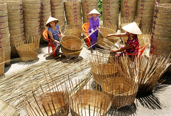 OCOP Ho Chi Minh City Basket weaving craft in Xuan Thoi Son