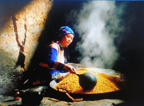 Rượu ngô Na Hang – Đặc sản miền sơn cước