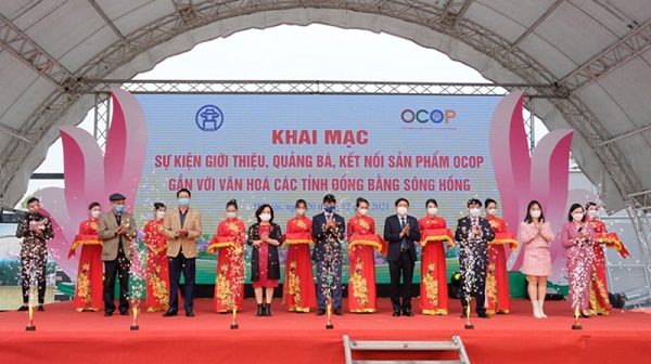 Khai mạc sự kiện quảng bá, kết nối giao thương sản phẩm OCOP các tỉnh Đồng bằng sông Hồng
